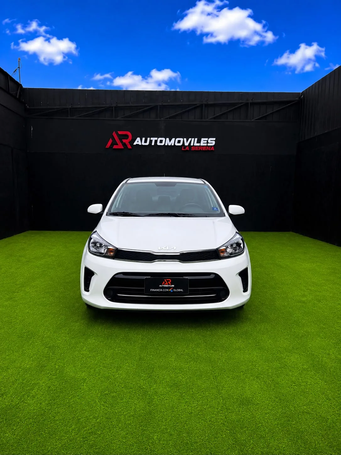 Kia Soluto 2024
